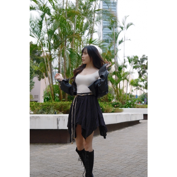 微風不規則棉麻短裙-黑