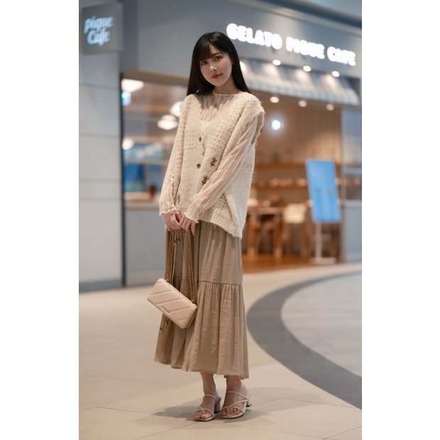 日系提花v領鏤空背心