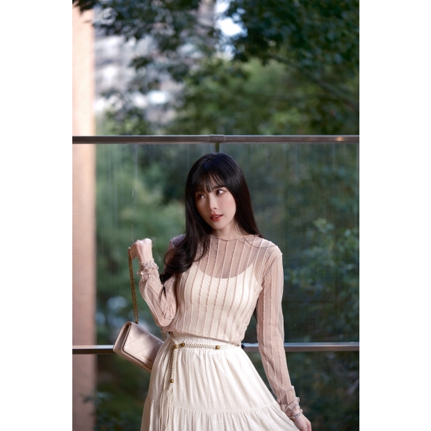 雲絲直紋氣質打底衫-暮櫻紫