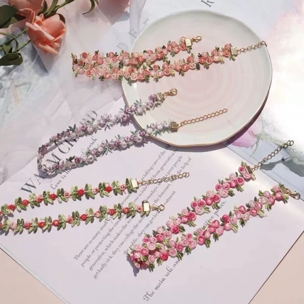 夢境花園・蕾絲刺繡頸鏈