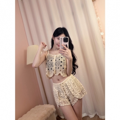 花語雕花綁帶短褲