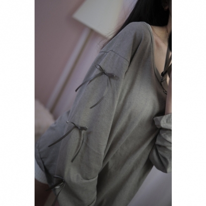 蝴蝶結落肩慵懶 Tee-淡奶杏.月霧灰