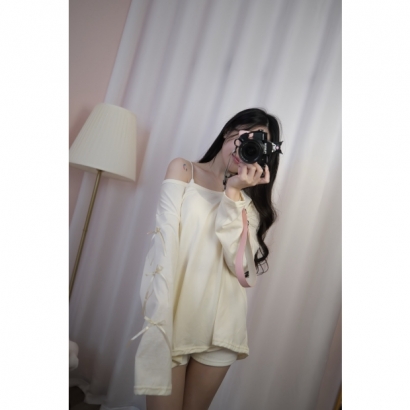 蝴蝶結落肩慵懶 Tee-淡奶杏.月霧灰