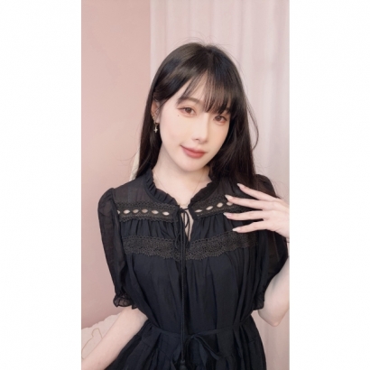 晨曦詩語棉麻連身裙-黑