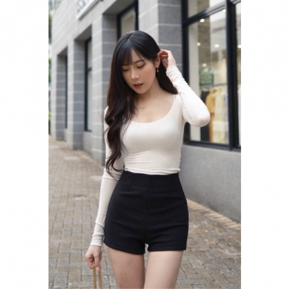 高腰女團貼身短褲(黑)